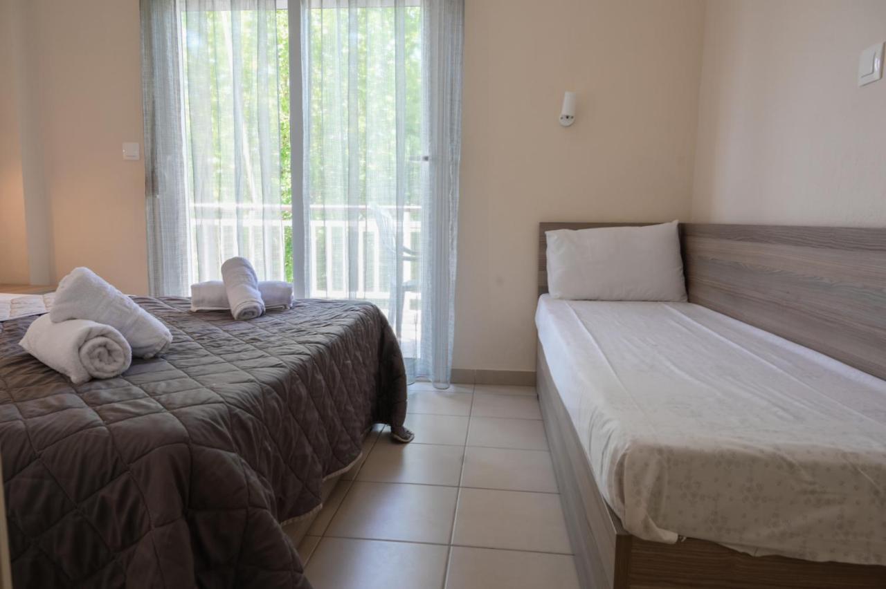 Priona Rooms Paralía Skotínis Εξωτερικό φωτογραφία